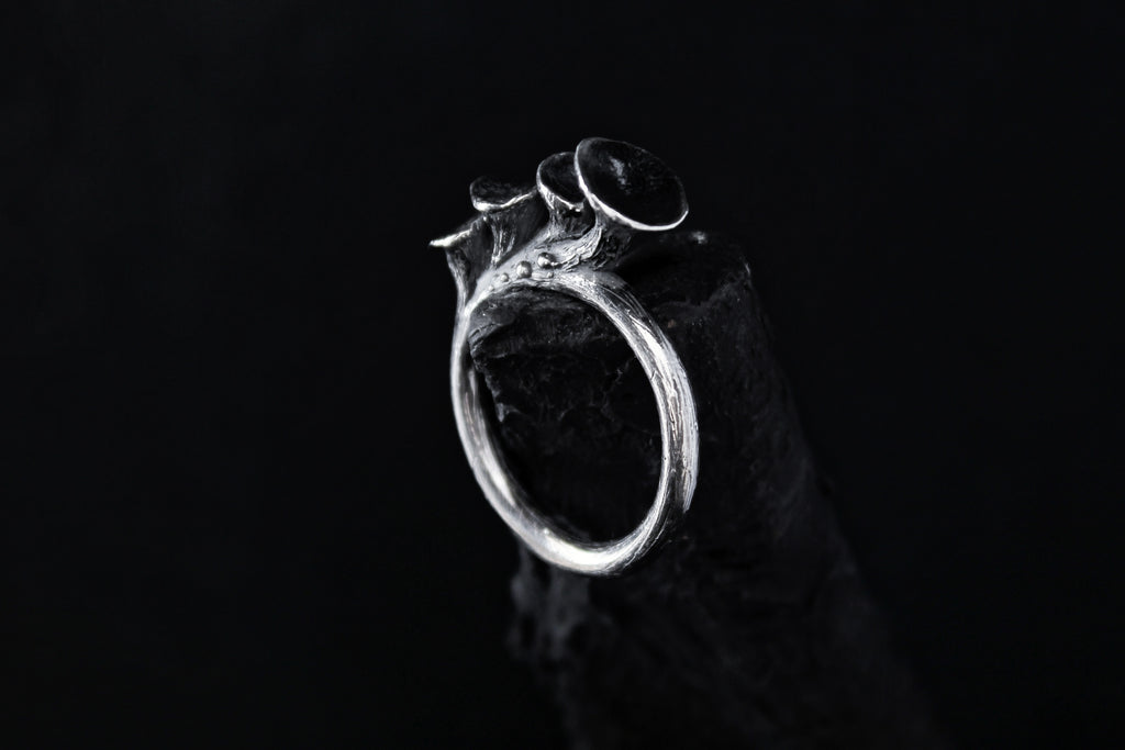 Handcrafted silver mushroom ring number 10 - Natt Jewellery