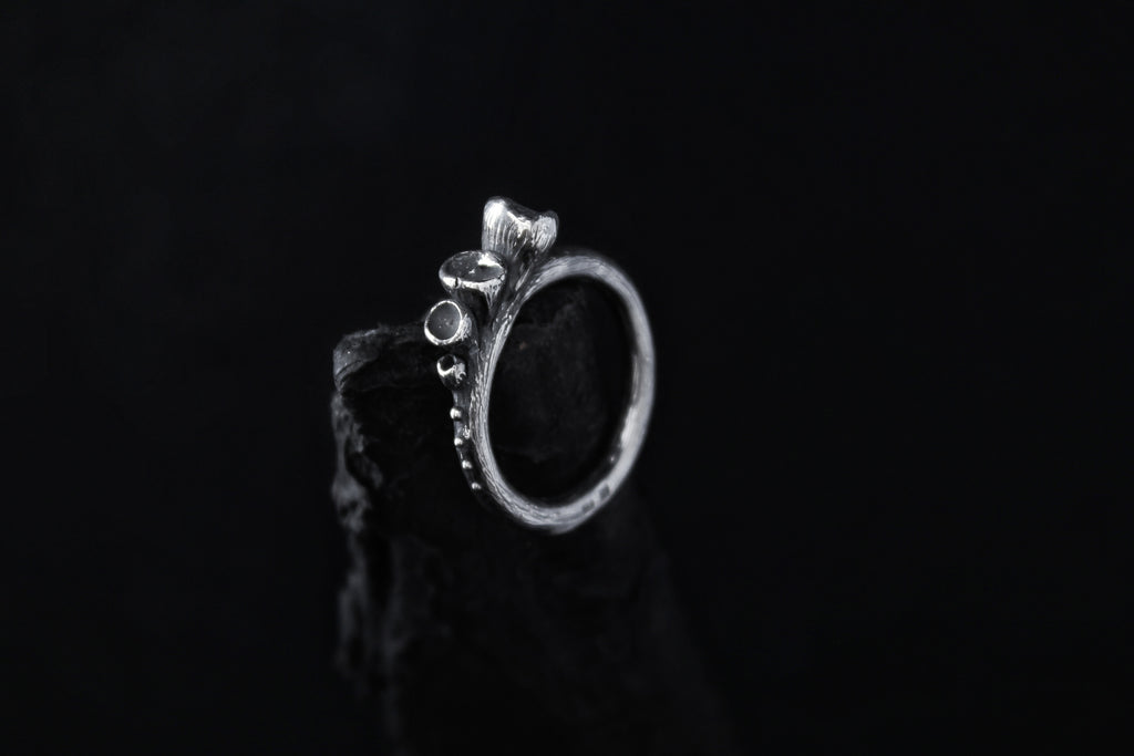 Handcrafted detailed silver mushroom cluster ring number 3 - Natt Jewellery