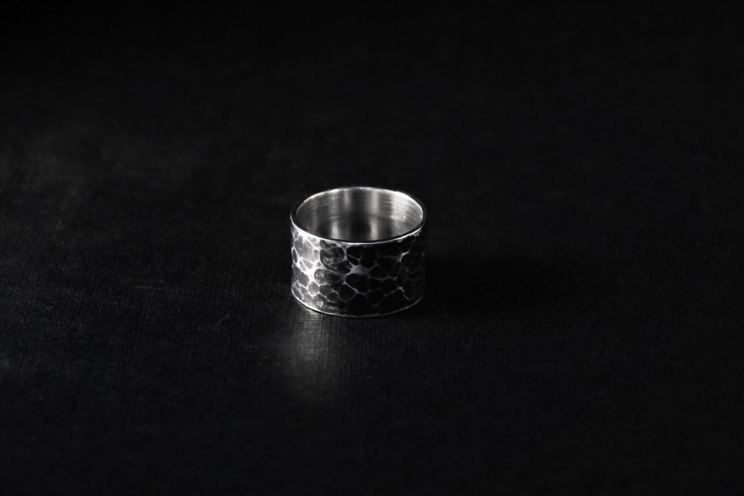 Handcrafted wide hammered dark silver ring - Natt Jewellery