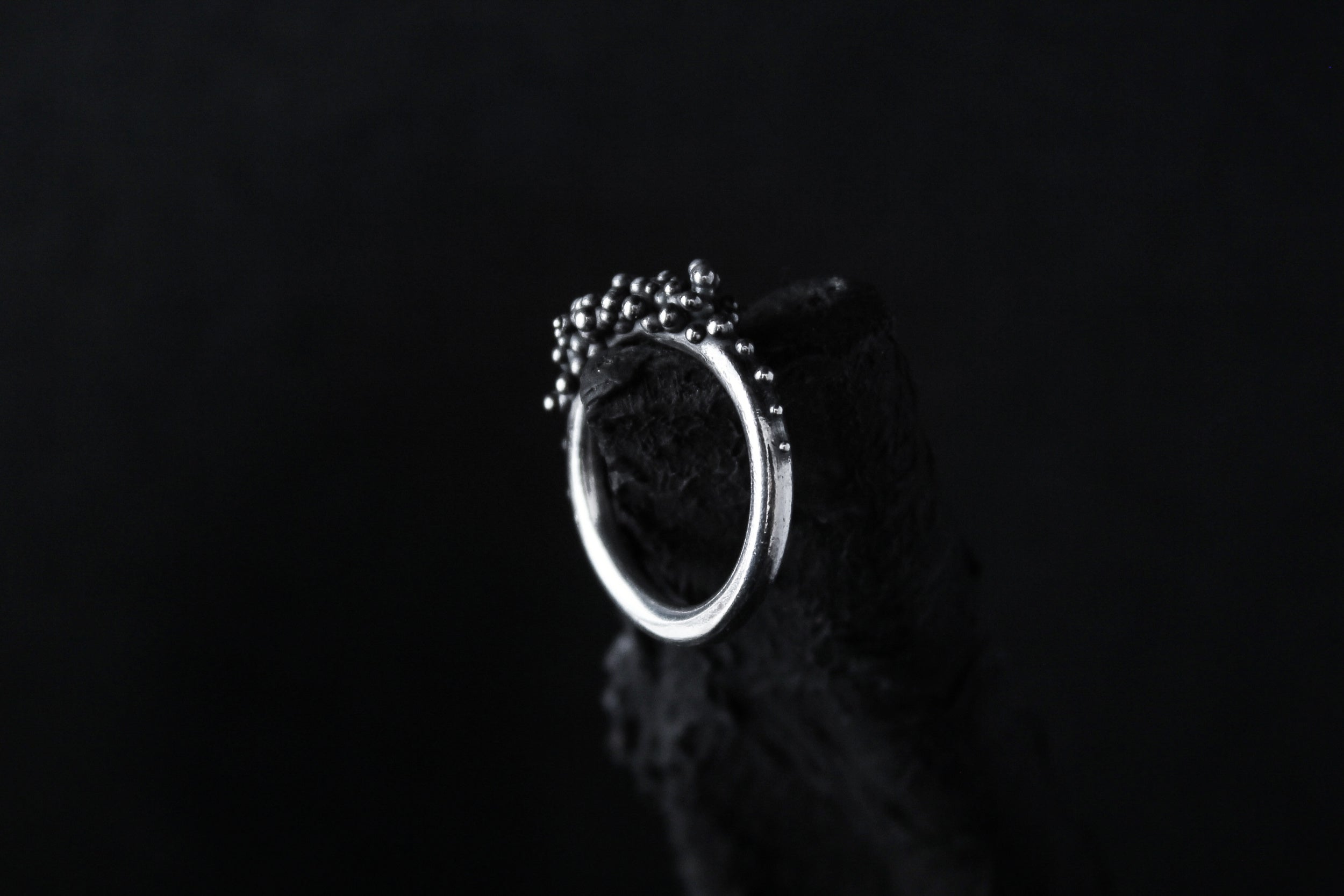 Oxidised sterling silver droplets ring number 3 - Natt Jewellery